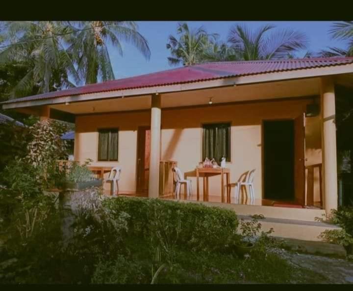 Gold Star Inn Siquijor Eksteriør bilde