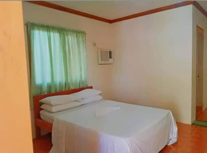 Gold Star Inn Siquijor Rom bilde