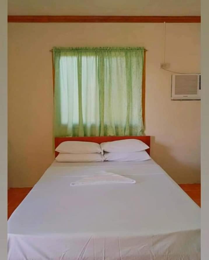 Gold Star Inn Siquijor Rom bilde