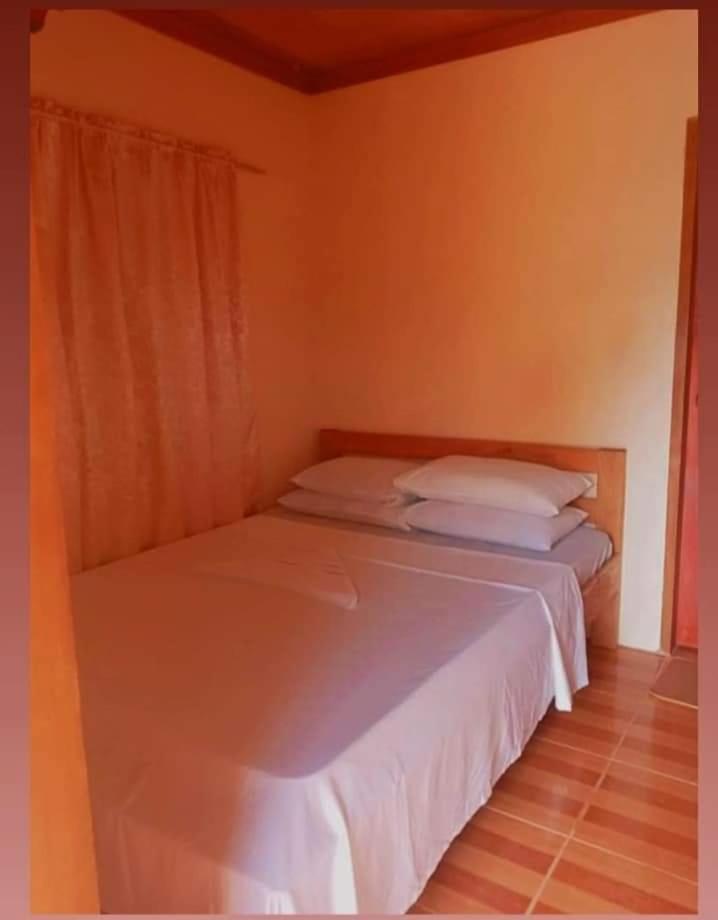 Gold Star Inn Siquijor Rom bilde